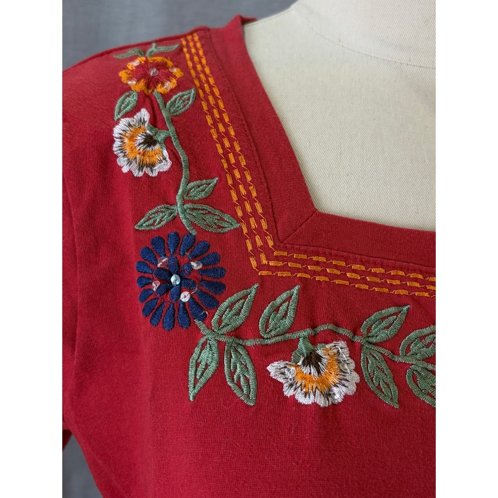 Vermont‎ Country Store Red Floral Embroidered Cotton Square Neck Top M Boho - Picture 2 of 8